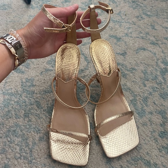 SCHUTZ heels - Picture 1 of 6